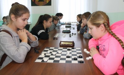 Итоги личного первенства Брянской области по русским шашкам среди юниоров, юношей и девушек.